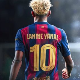 Lamine Yamal #10 Barcelona 2025/26 Home Player Jersey